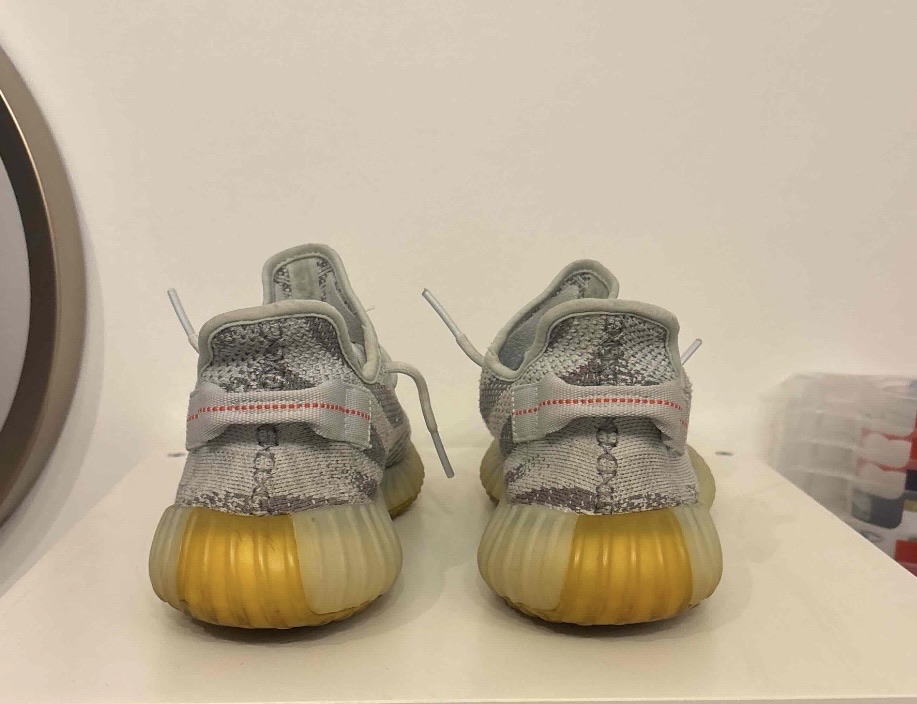 Yeezy Boost 350 V2 'Blue Tint' (2017) photo 4