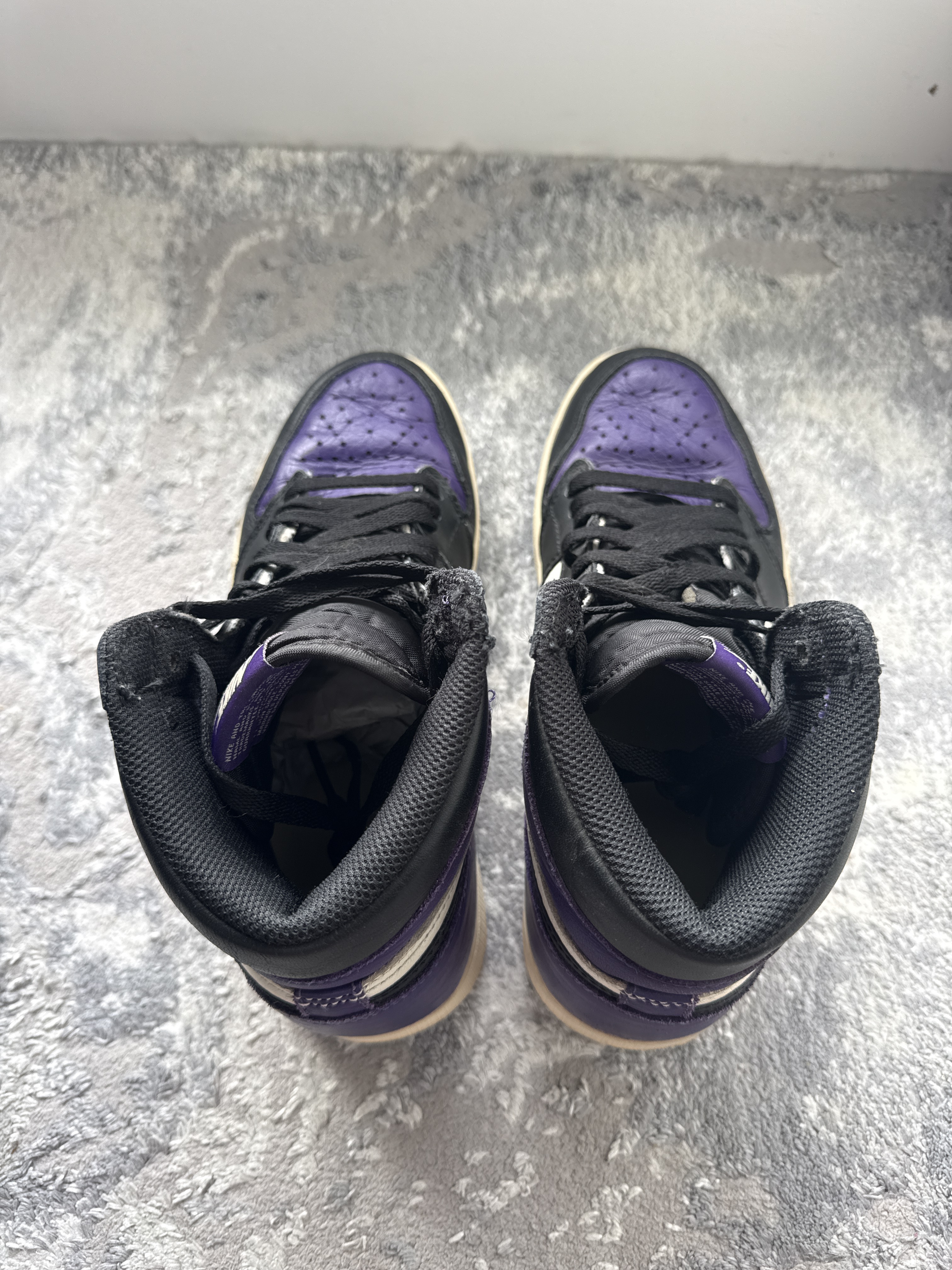 Air Jordan 1 High OG 'Court Purple' (2018) photo 3