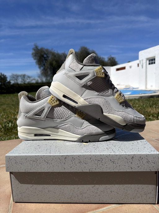 Air Jordan 4 Retro SE 'Craft Photon Dust' (2023)