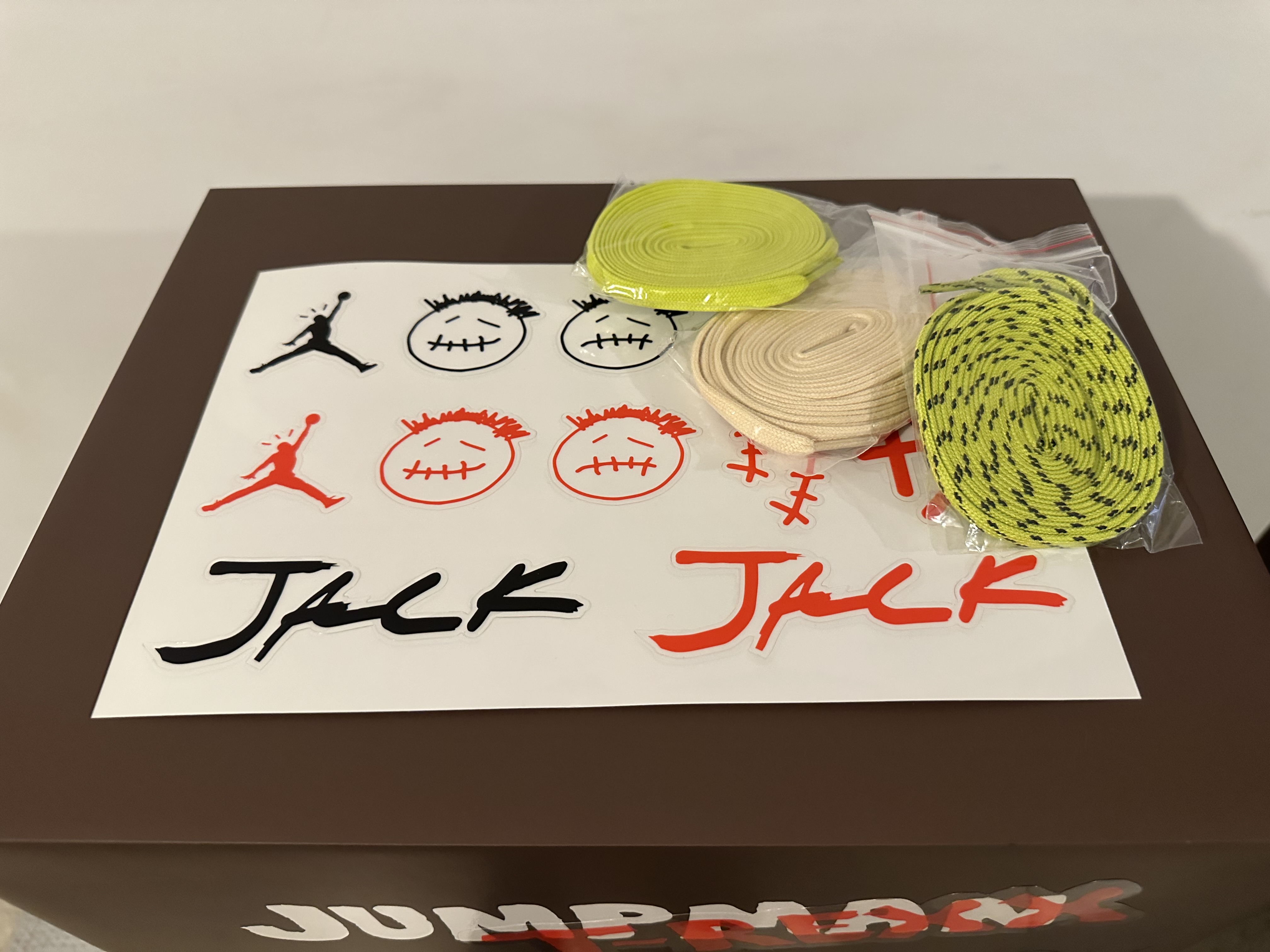 Air Jordan x Travis Scott Jumpman Jack 'Bright Cactus' (2025) photo 8