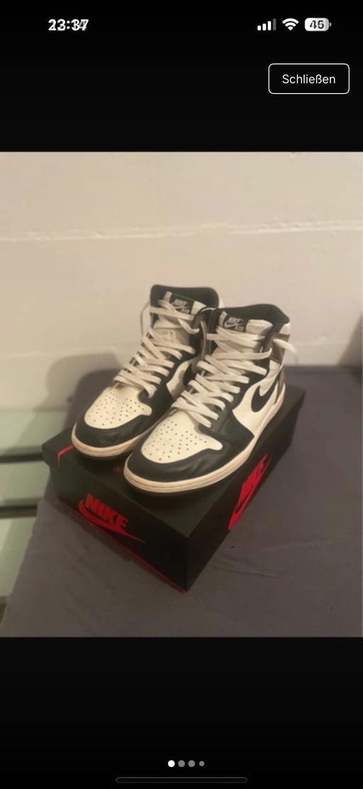 Air Jordan 1 Retro High OG 'Dark Mocha' (2020)