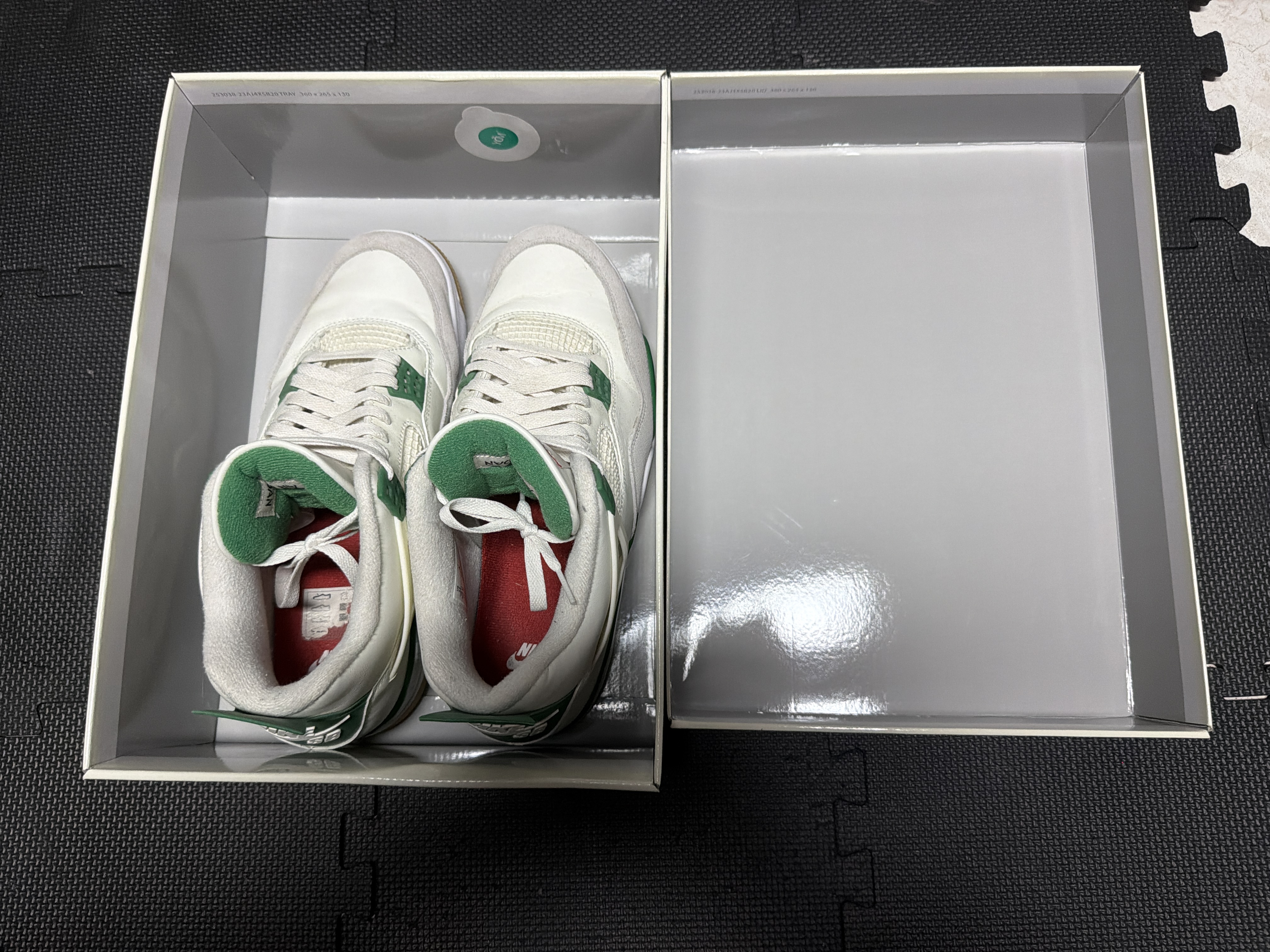 Air Jordan x Nike SB 4 'Pine Green' (2023) photo 7