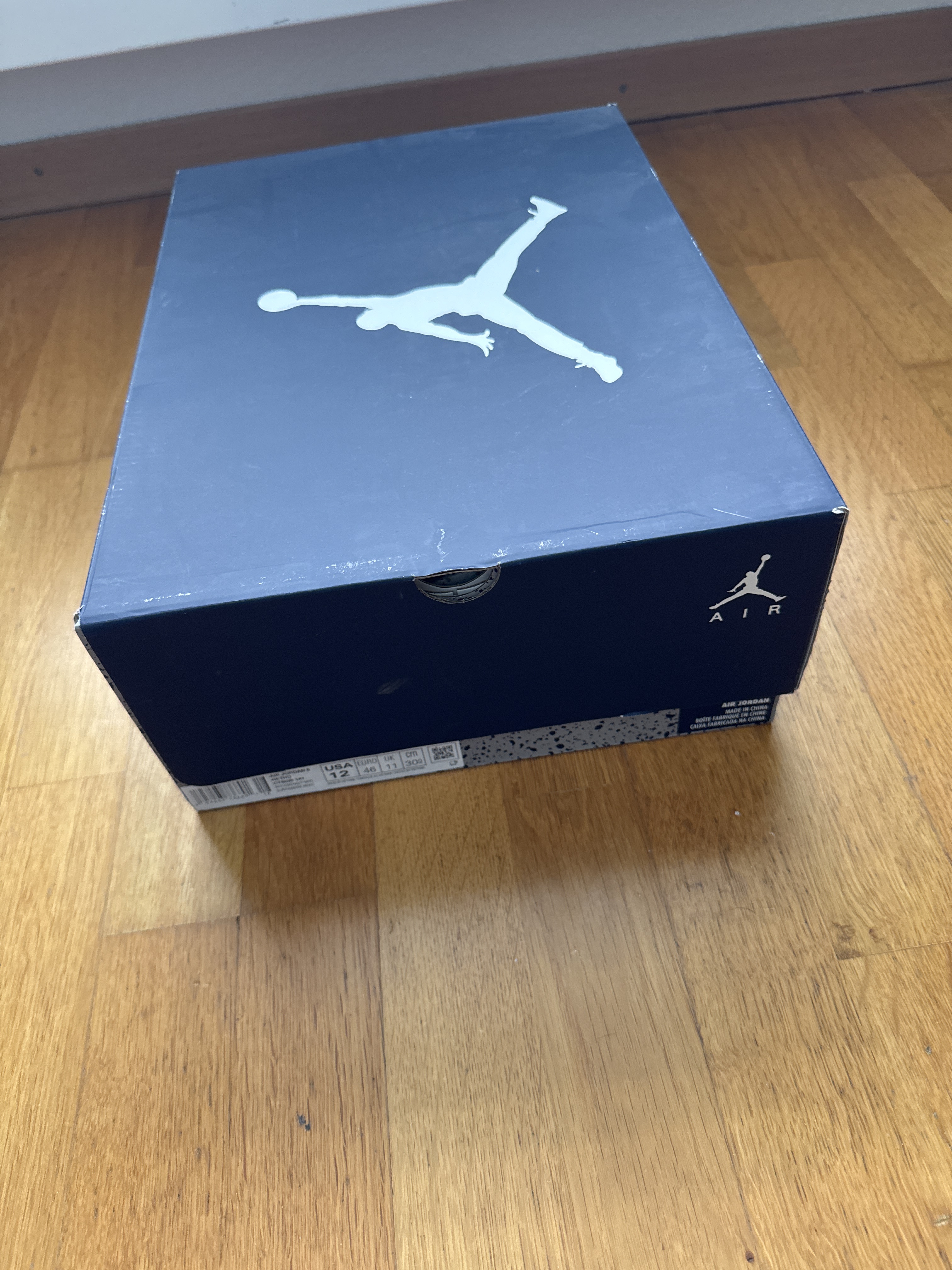 Air Jordan 6 Midnight Navy (2021) photo 7