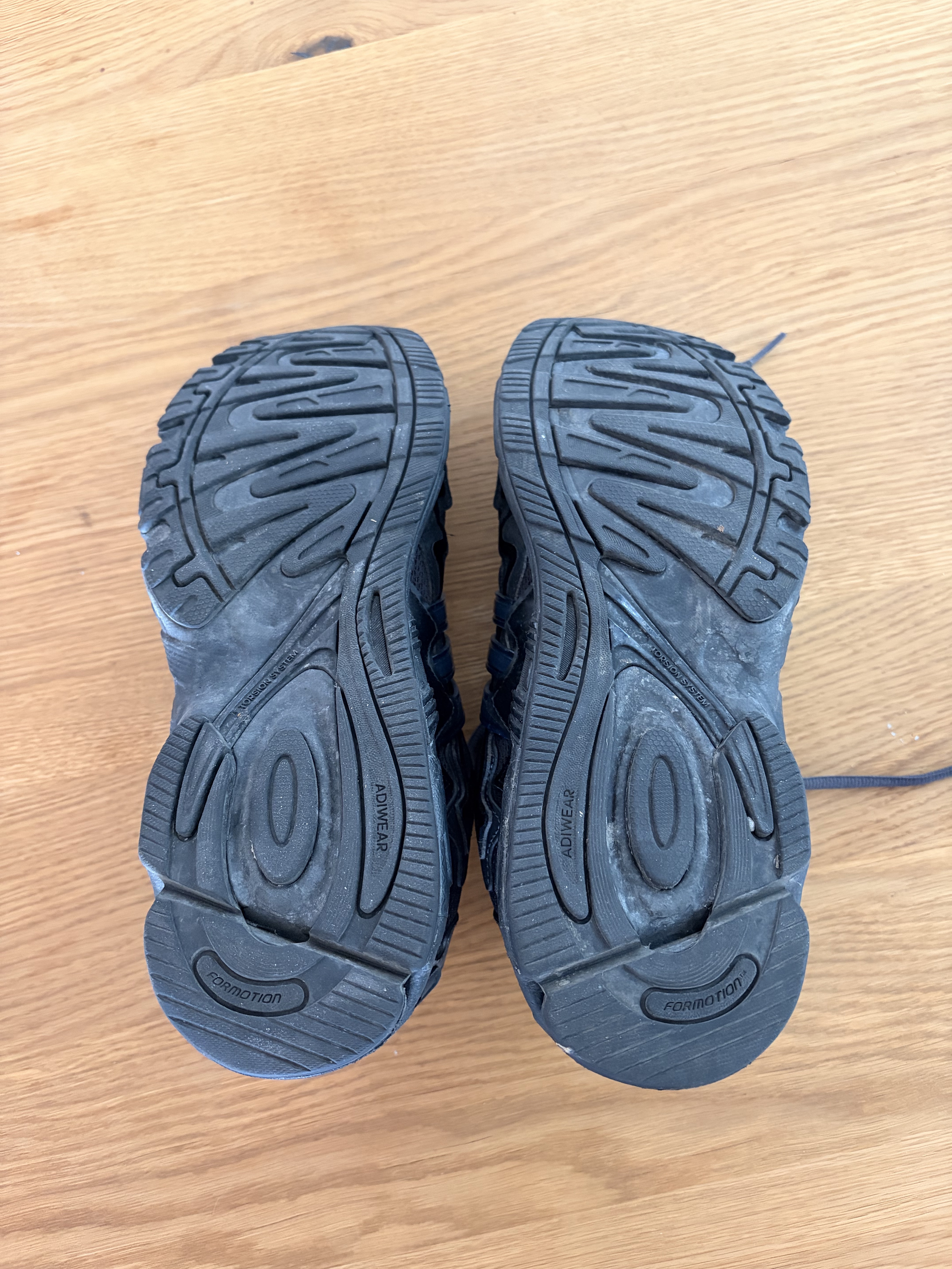 Adidas x Bad Bunny Response CL Black (2023) photo 5