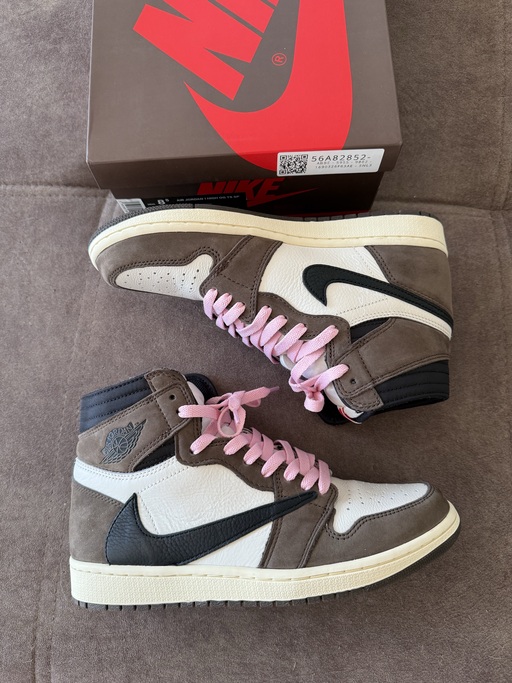 Air Jordan x Travis Scott 1 Retro High 'Mocha' (2019)