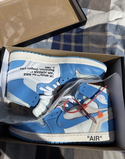 Air Jordan x Off White 1 'Powder Blue' (UNC) (2018)