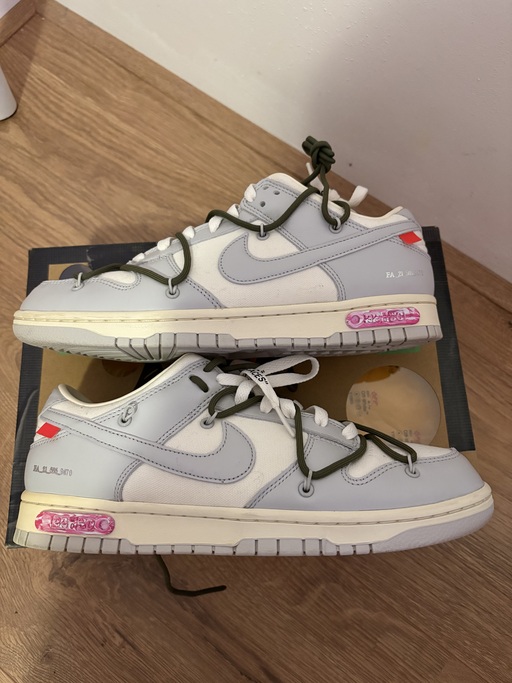 Nike x Off-White Dunk Low 'Lot 22' (2021)