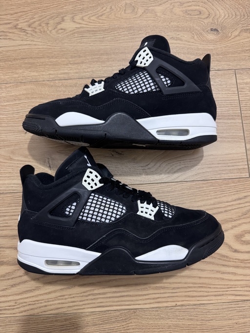 Air Jordan 4 Retro 'White Thunder' (2024)