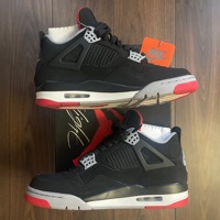 Air Jordan 4 Retro 'Bred' (2019) photo 2