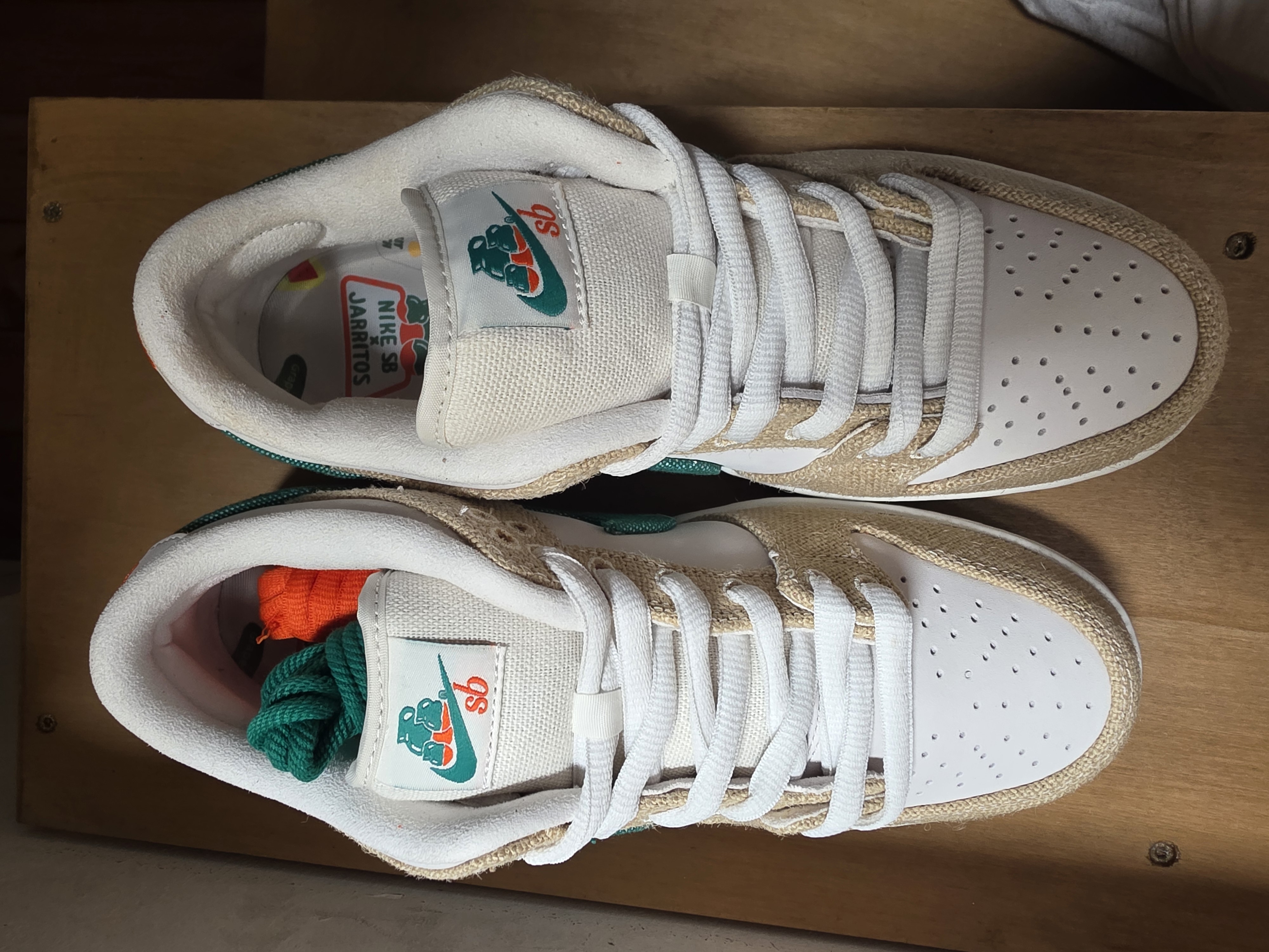 Nike SB Dunk Low Jarritos (2023) photo 3