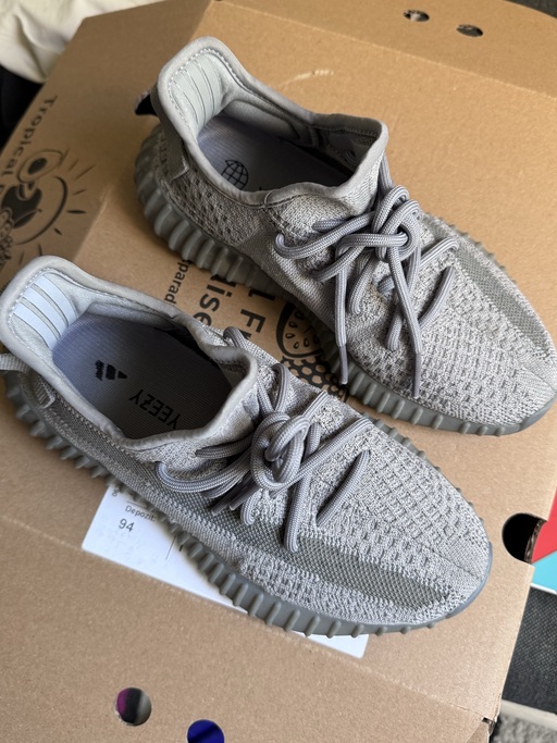 Yeezy Boost 350 V2 'Steel Grey' (2024)