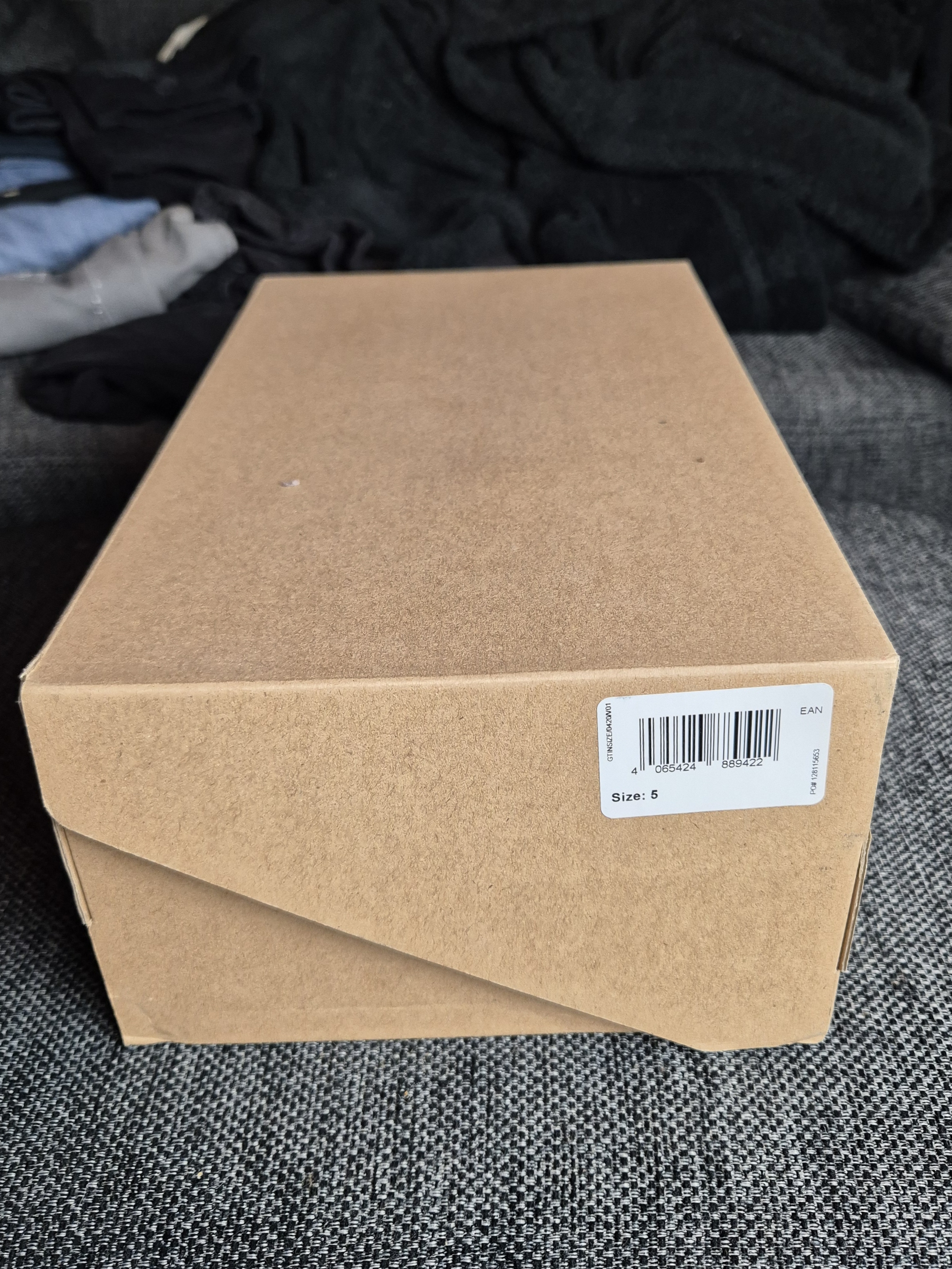 Yeezy Foam Runner 'Vermilion' (2021) photo 7