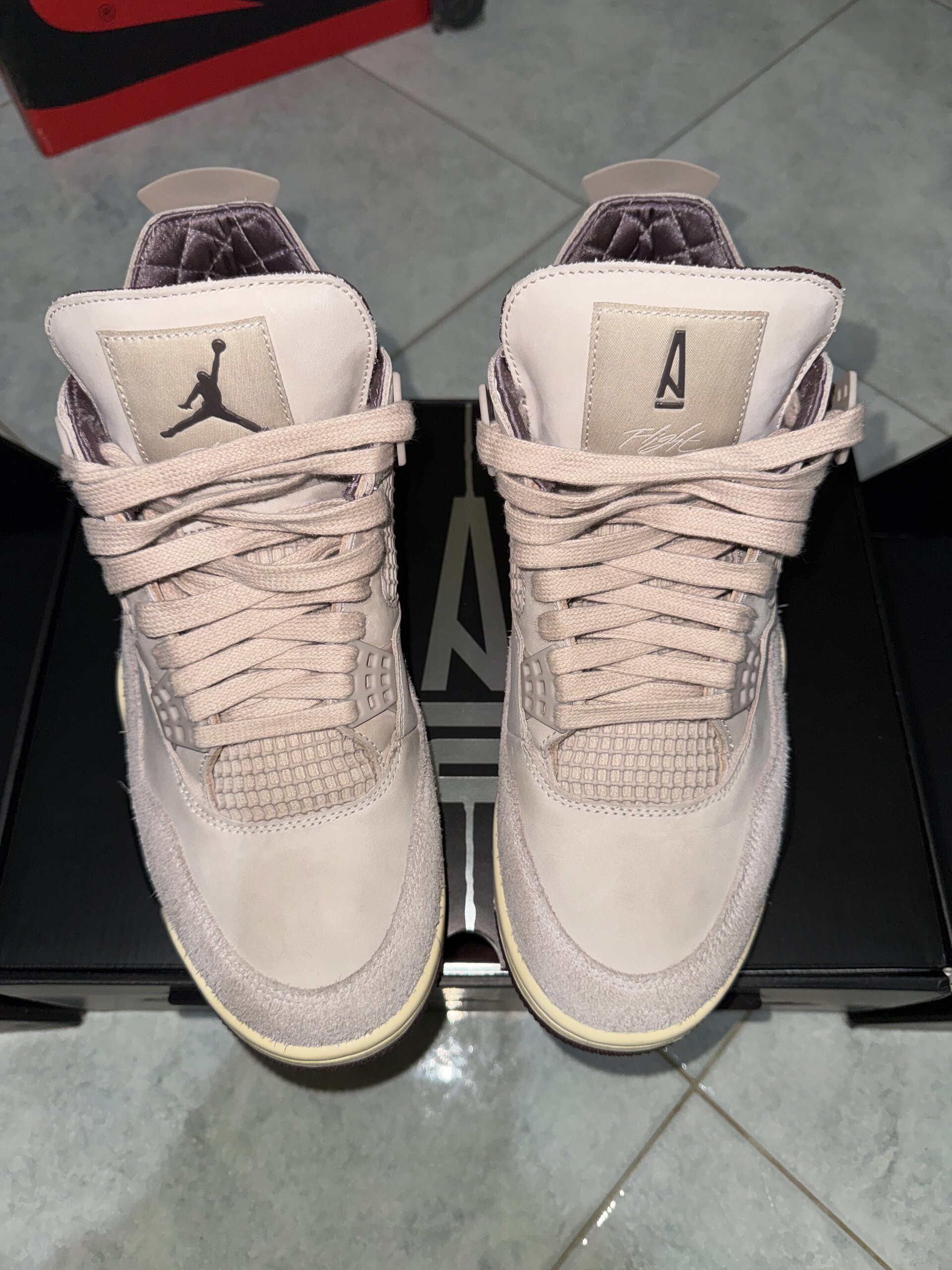 Air Jordan 4 x A Ma Maniére 4 Retro OG SP WMNS 'Fossil Stone' (2024) photo 3
