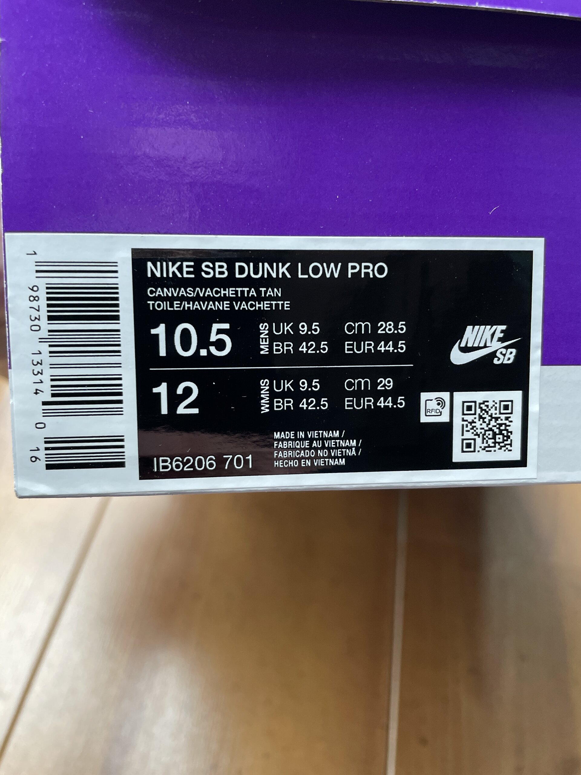 Nike SB Dunk Low 'Som Tum' (2026) photo 6