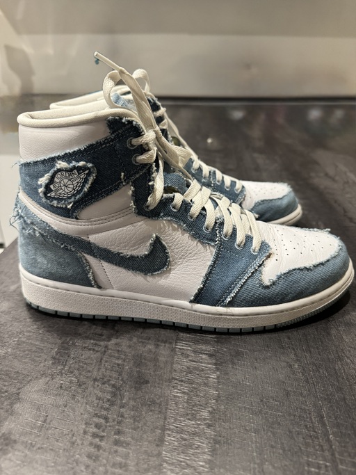 Air Jordan 1 WMNS High OG 'Denim' (2022)