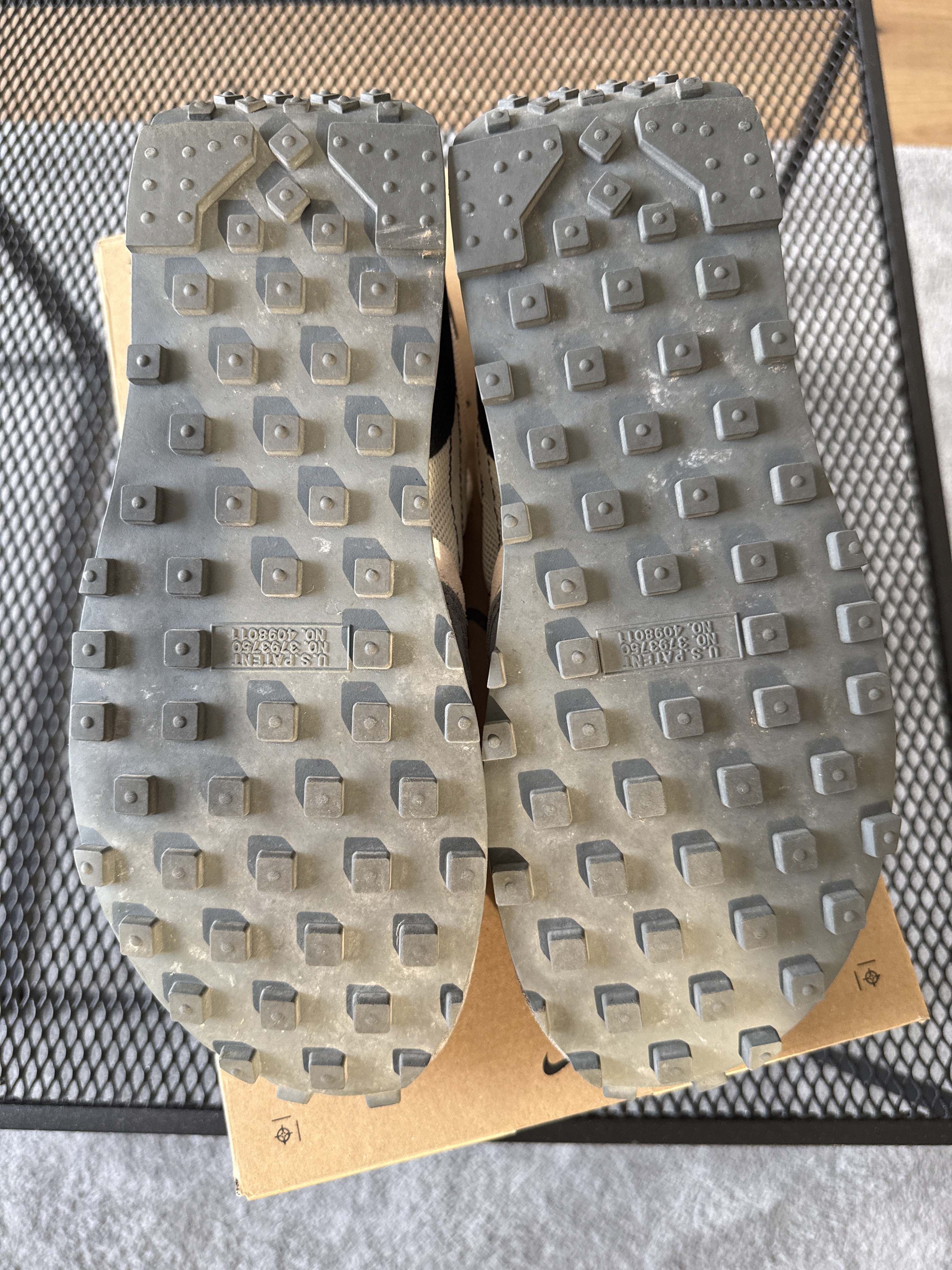 Nike Daybreak Type Summit White Light Orewood Brown (2020) photo 5