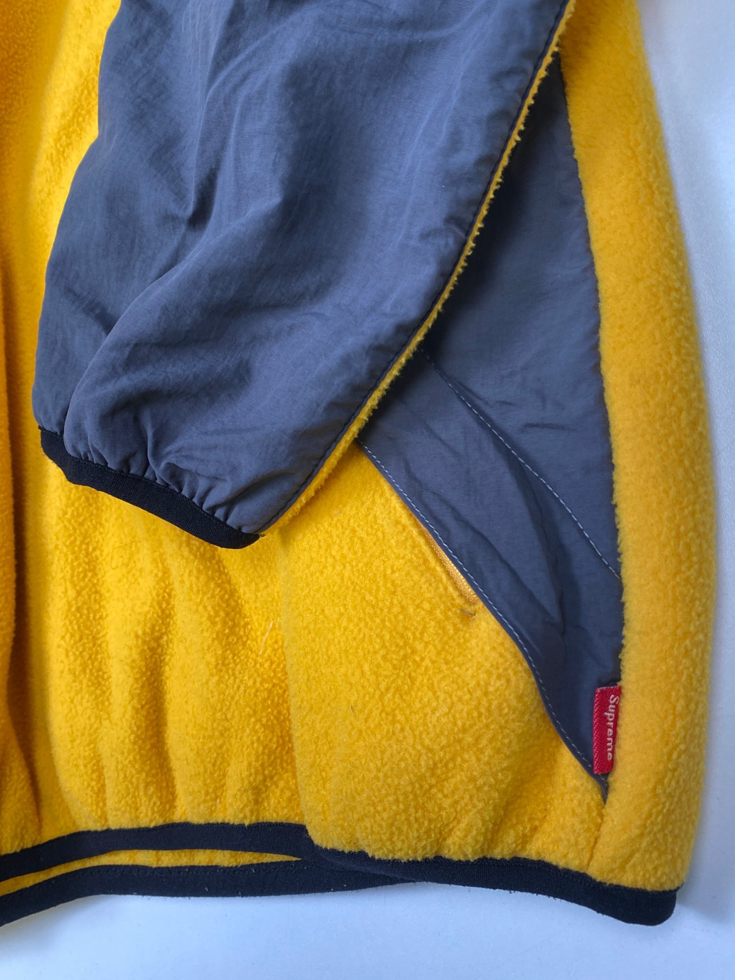 Supreme x The North Face RTG Fleece Jacket Gold (SS20) photo 5