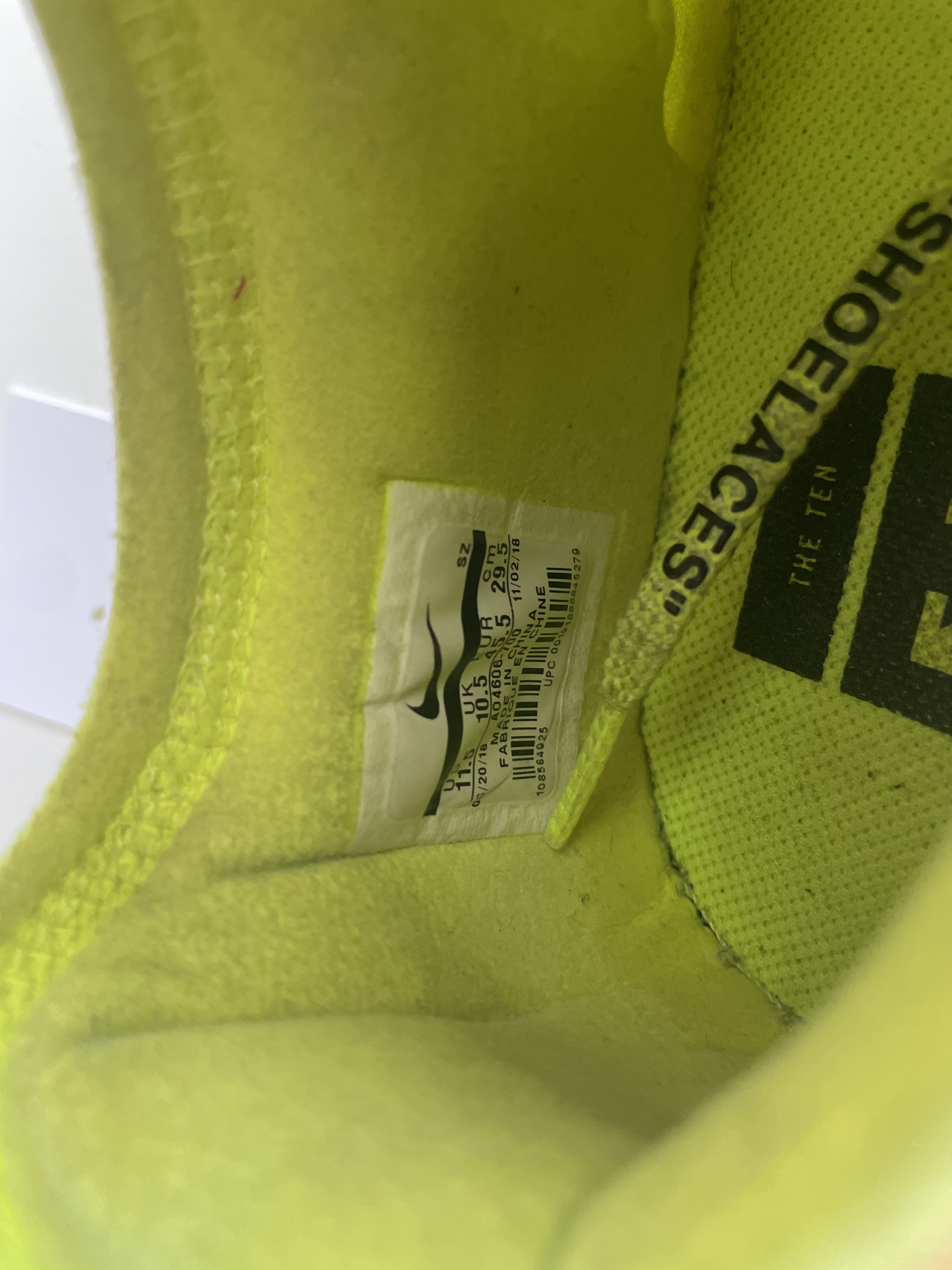 Nike x Off-White Air Force 1 Low 'Volt' (2018) photo 5
