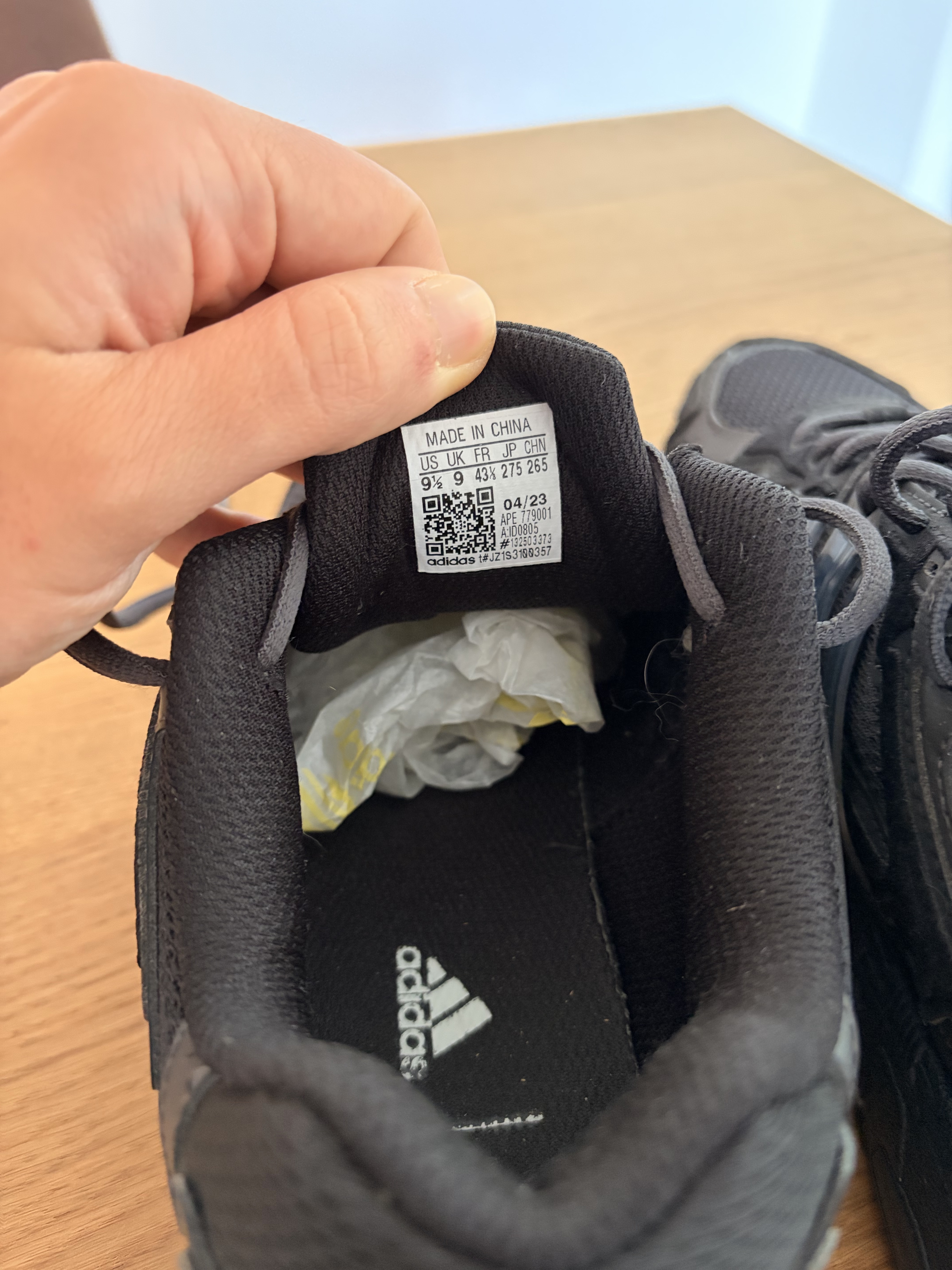 Adidas x Bad Bunny Response CL Black (2023) photo 6
