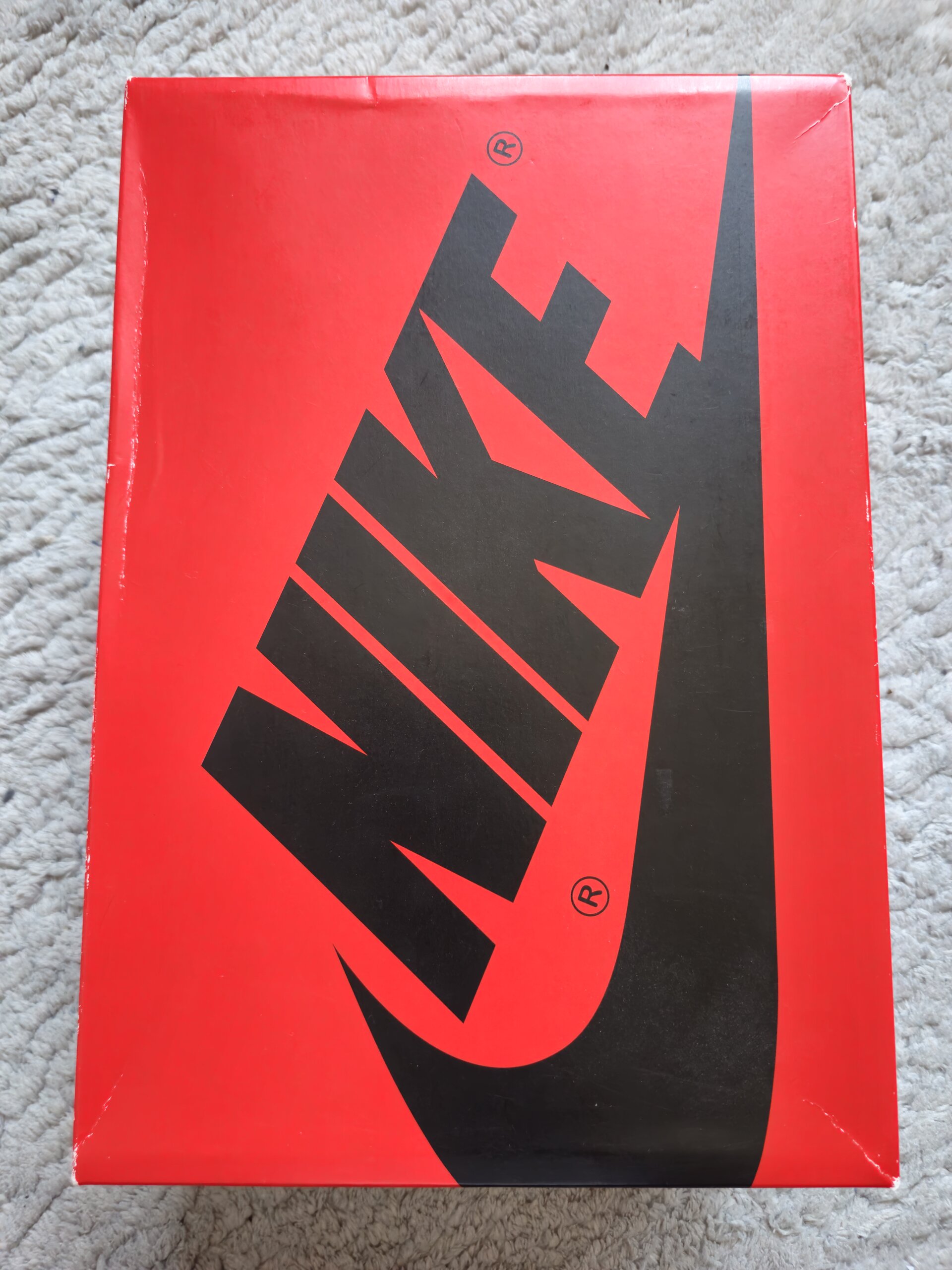 Air Jordan 1 Retro High 85 'Varsity Red' (2020) photo 6