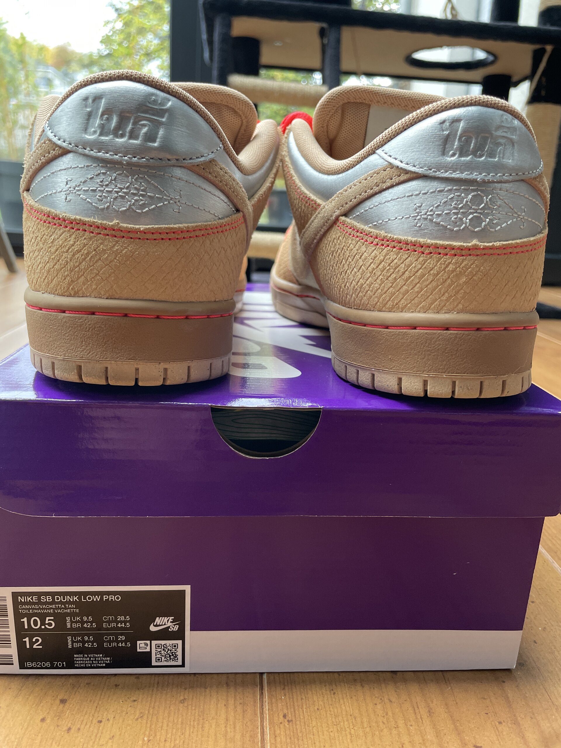 Nike SB Dunk Low 'Som Tum' (2026) photo 4