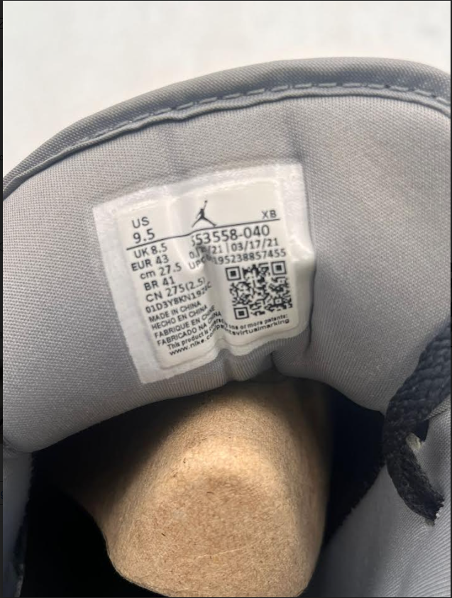 Air Jordan 1 Low 'Black White Particle Grey' (2021) photo 6
