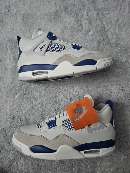 Air Jordan 4 'Military Blue/Industrial Blue' (2024)