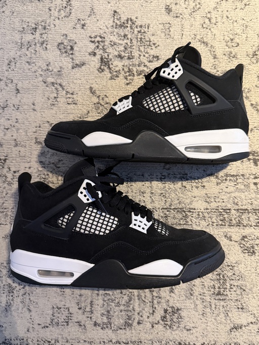 Air Jordan 4 Retro 'White Thunder' (2024)