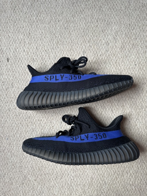 Yeezy Boost 350 V2 'Dazzling Blue' (2022)