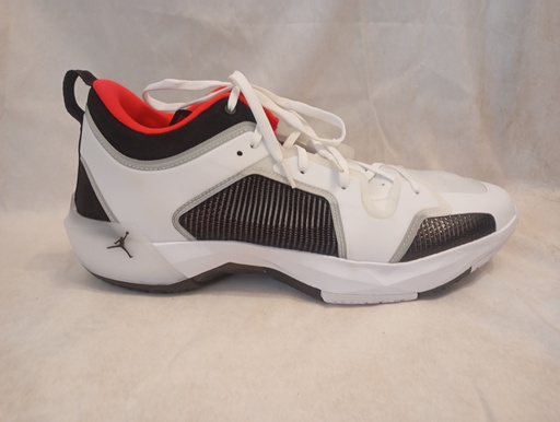 Air Jordan 37 Low 'Siren Head' (2023)