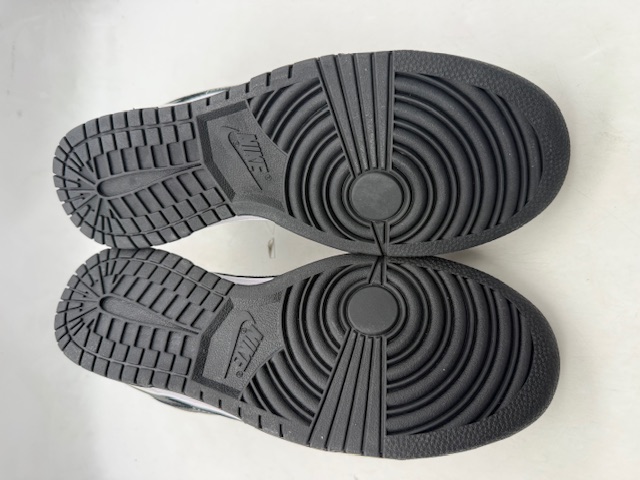 Nike Dunk Low Retro 'Black White Panda' photo 5
