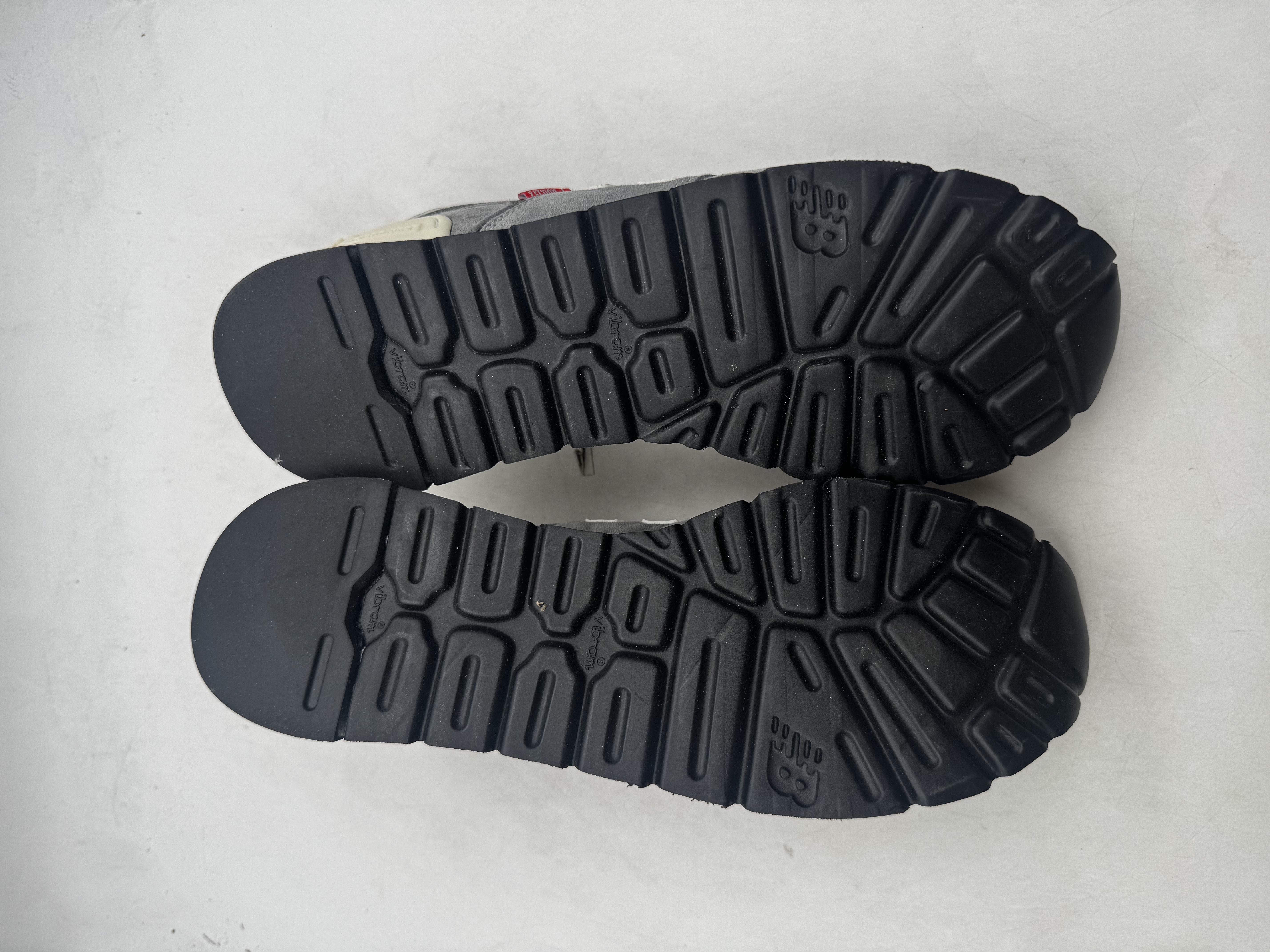 New Balance 990 Version 1 (2021) photo 3