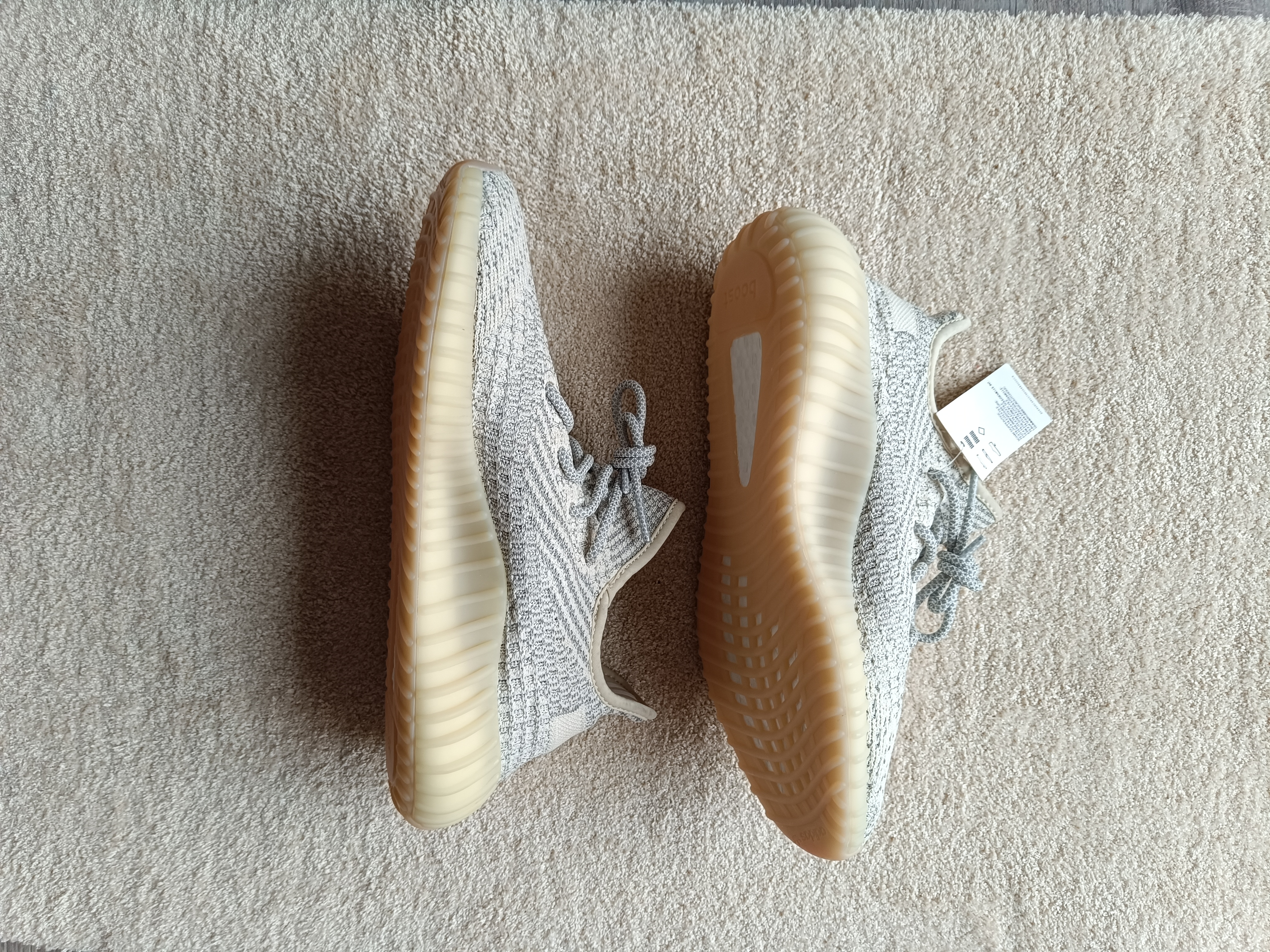 Yeezy Boost 350 V2 'Lundmark' (Reflective) (2019) photo 2