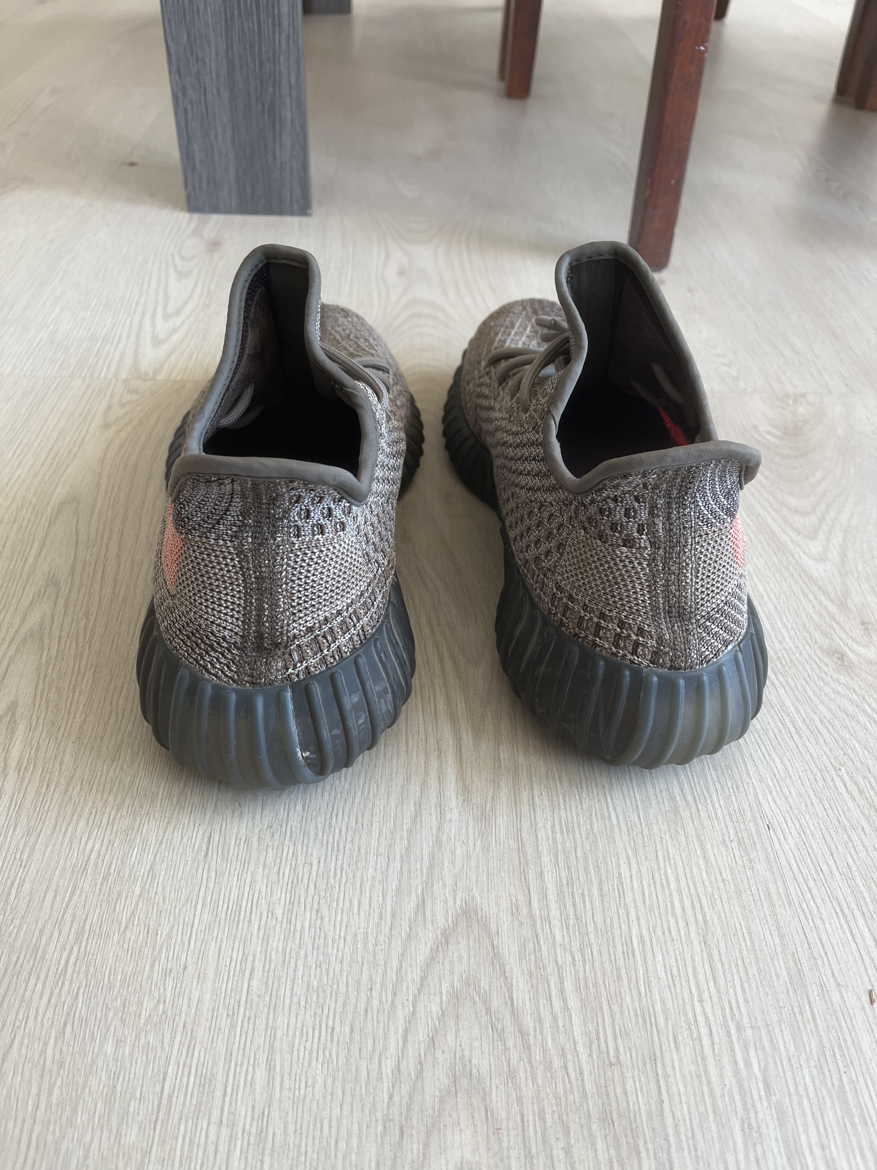Yeezy Boost 350 V2 'Ash Stone' photo 4