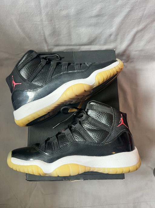Air Jordan XI 11 Retro 72-10 (GS)