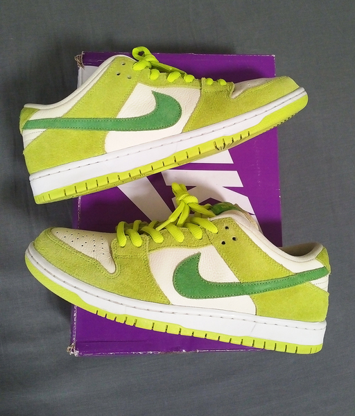 Nike SB Dunk Low 'Green Apple' (2022)