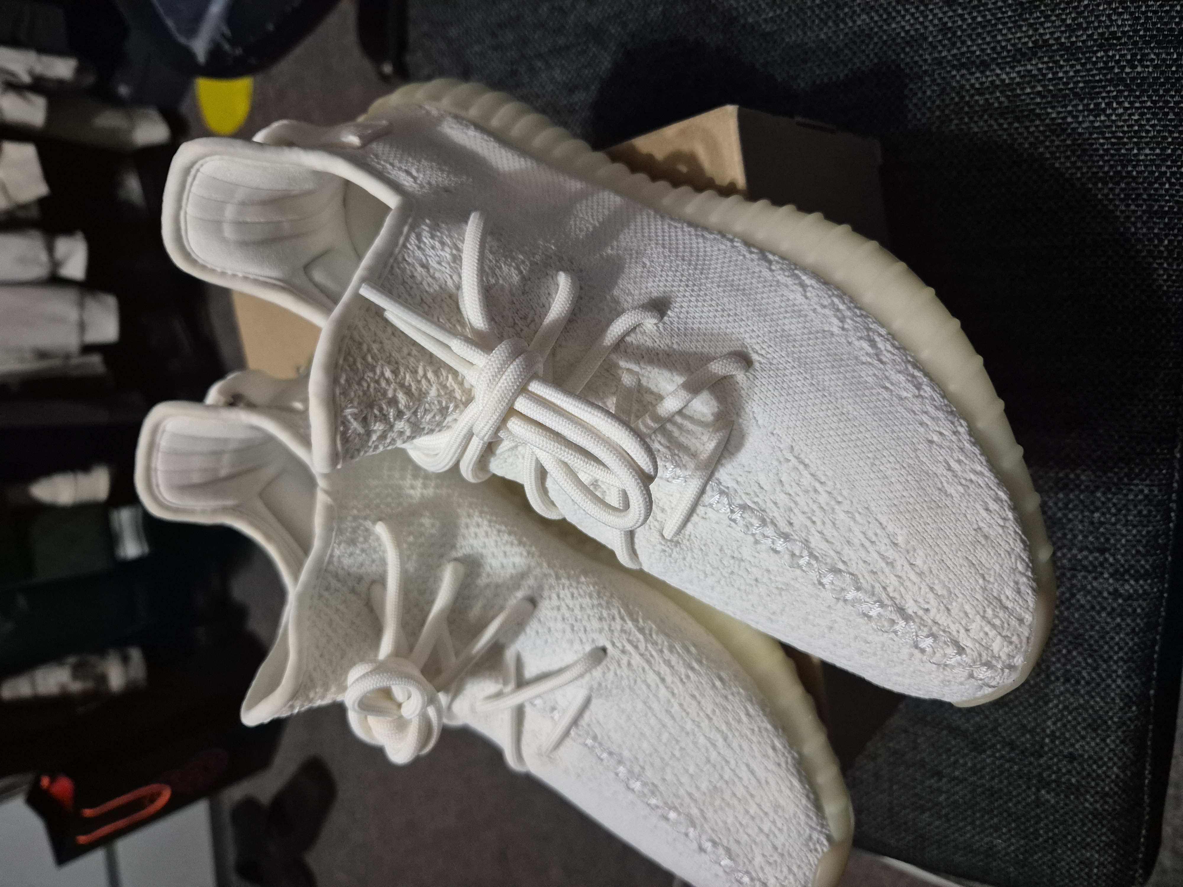 Yeezy Boost 350 V2 'Cream White' (2017) photo 10