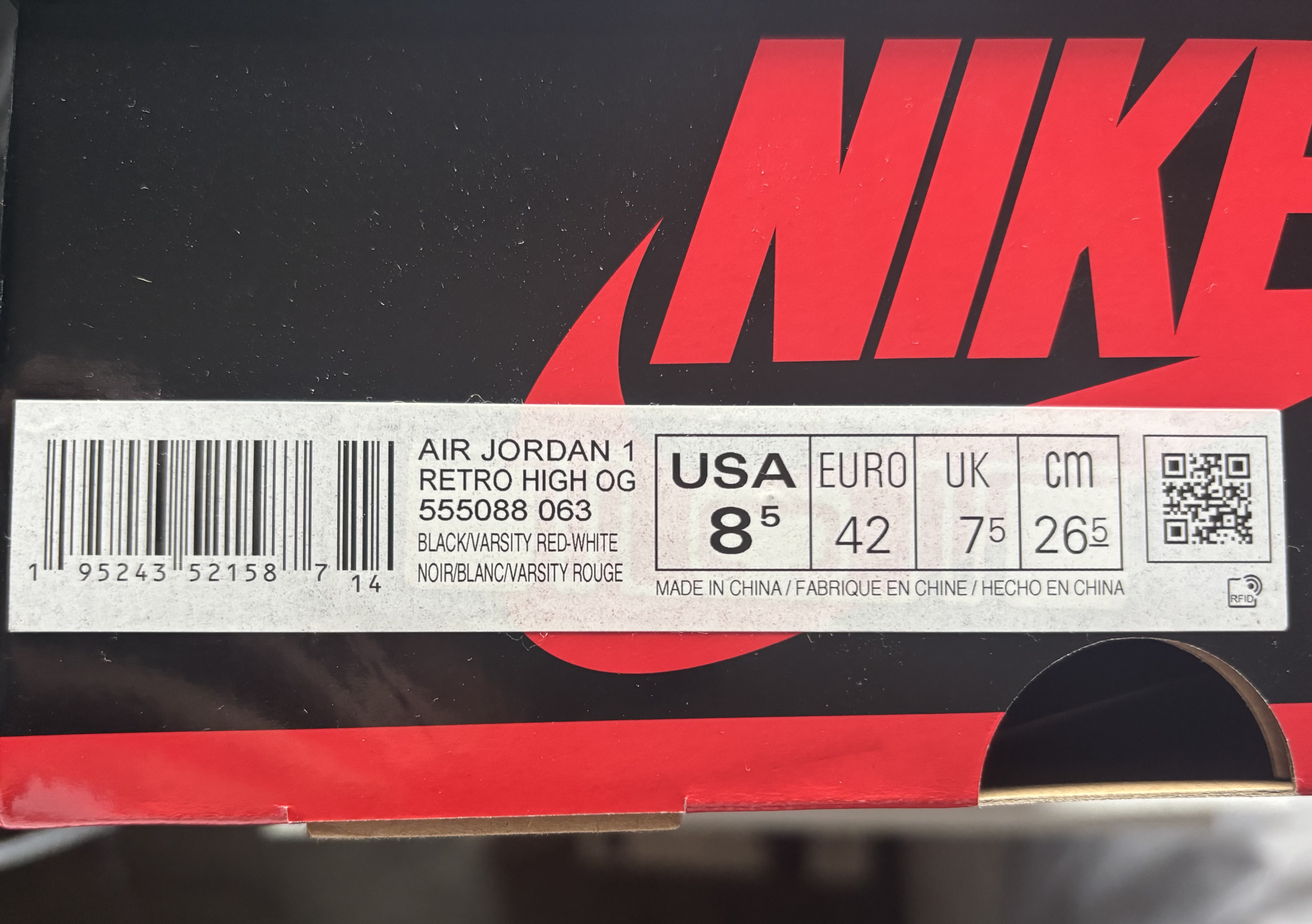 Air Jordan 1 Retro High OG 'Bred Patent' (2021) photo 6