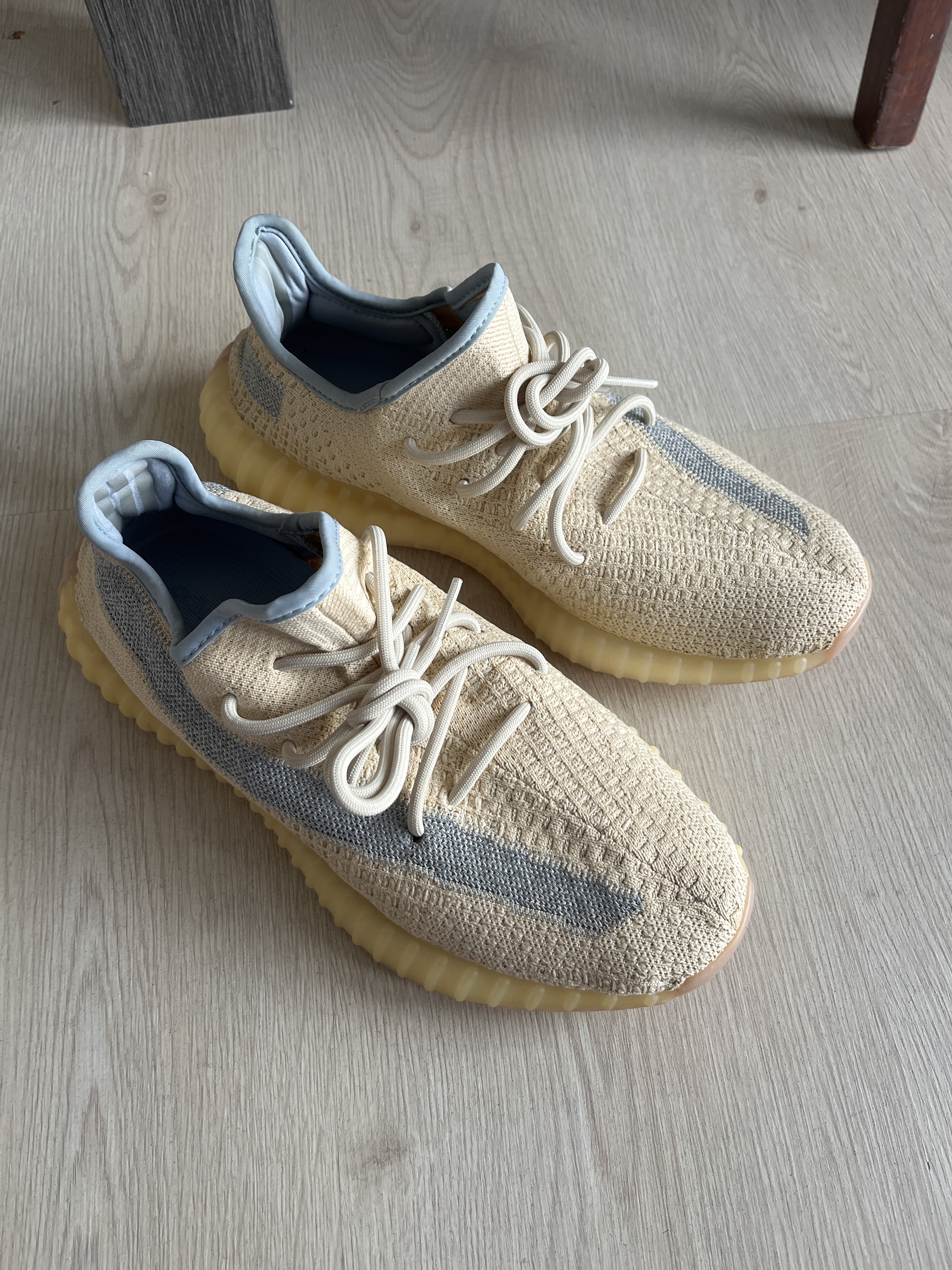 Yeezy Boost 350 V2 'Linen' (2020) photo 7
