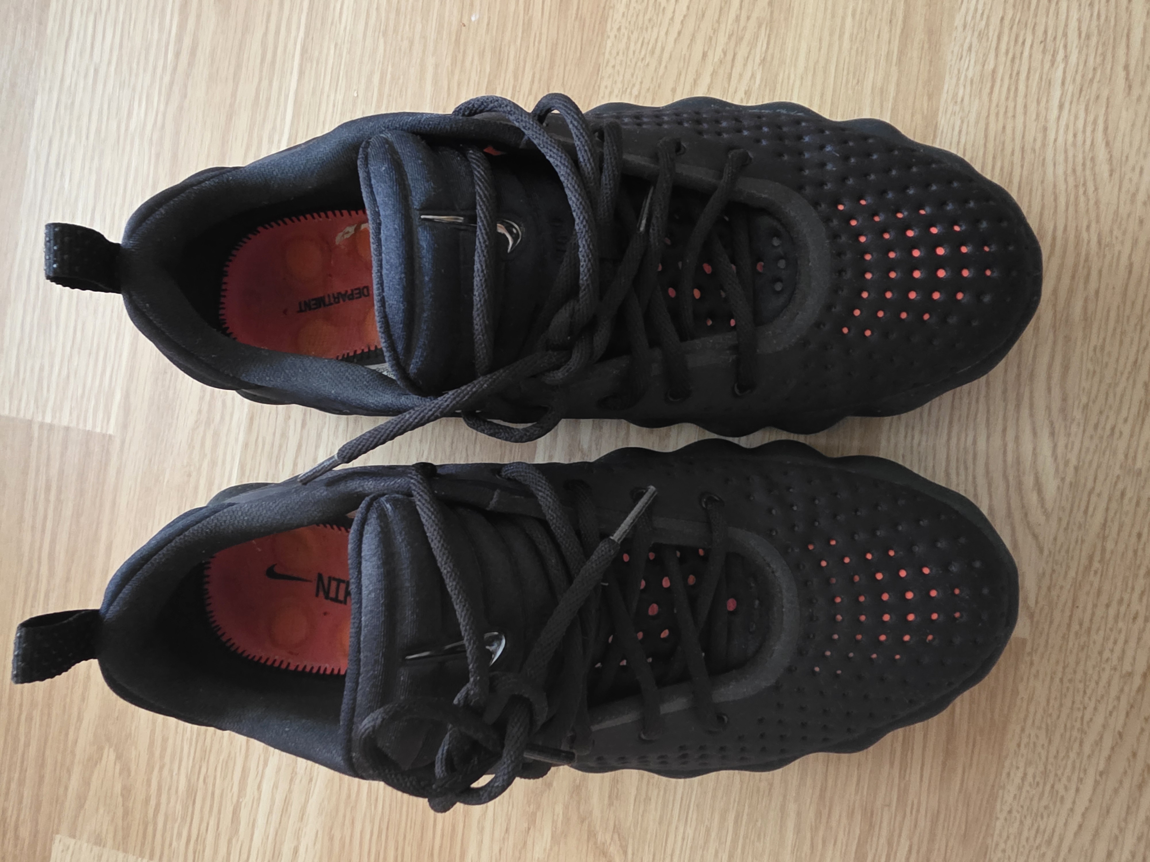 Nike Mind 002 'Black Hyper Crimson' (2026) photo 3