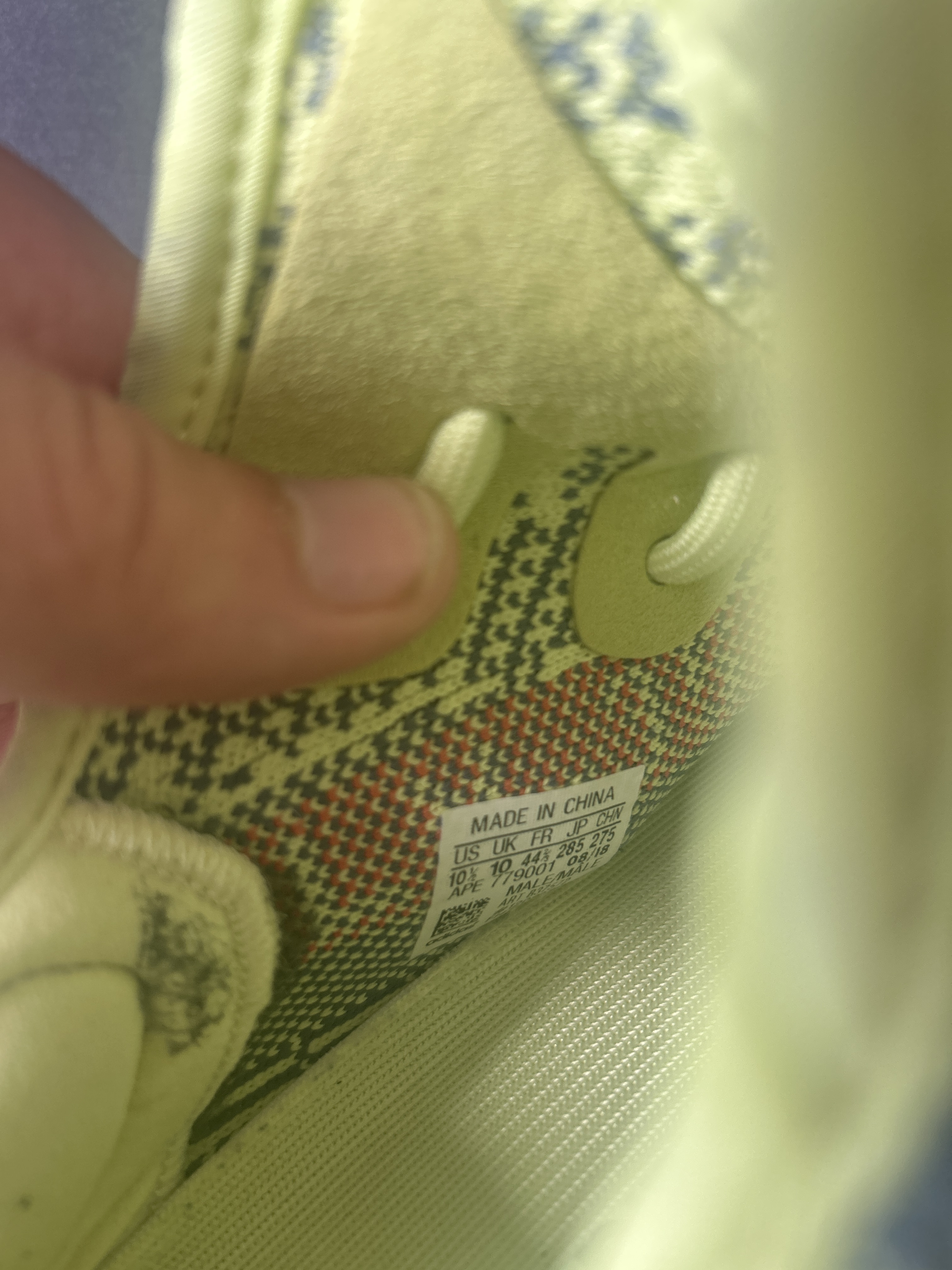 Yeezy Boost 350 V2 'Semi Frozen Yellow' photo 6