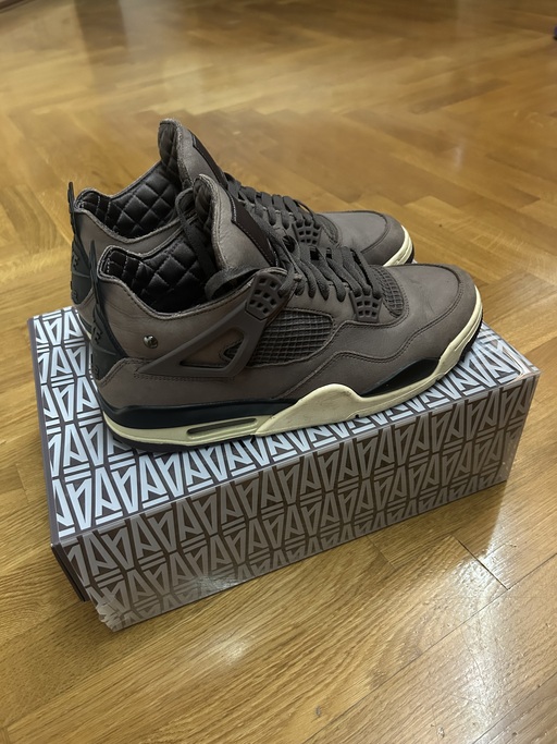 Air Jordan x A Ma Maniere 4 'Violet Ore' (2022)