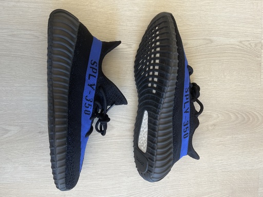Yeezy Boost 350 V2 'Dazzling Blue' (2022)