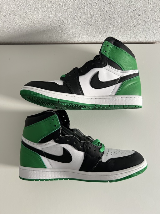 Air Jordan 1 High OG 'Lucky Green' (2023)