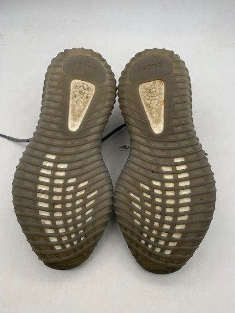 Yeezy Boost 350 V2 'Beluga 2.0' (2017)