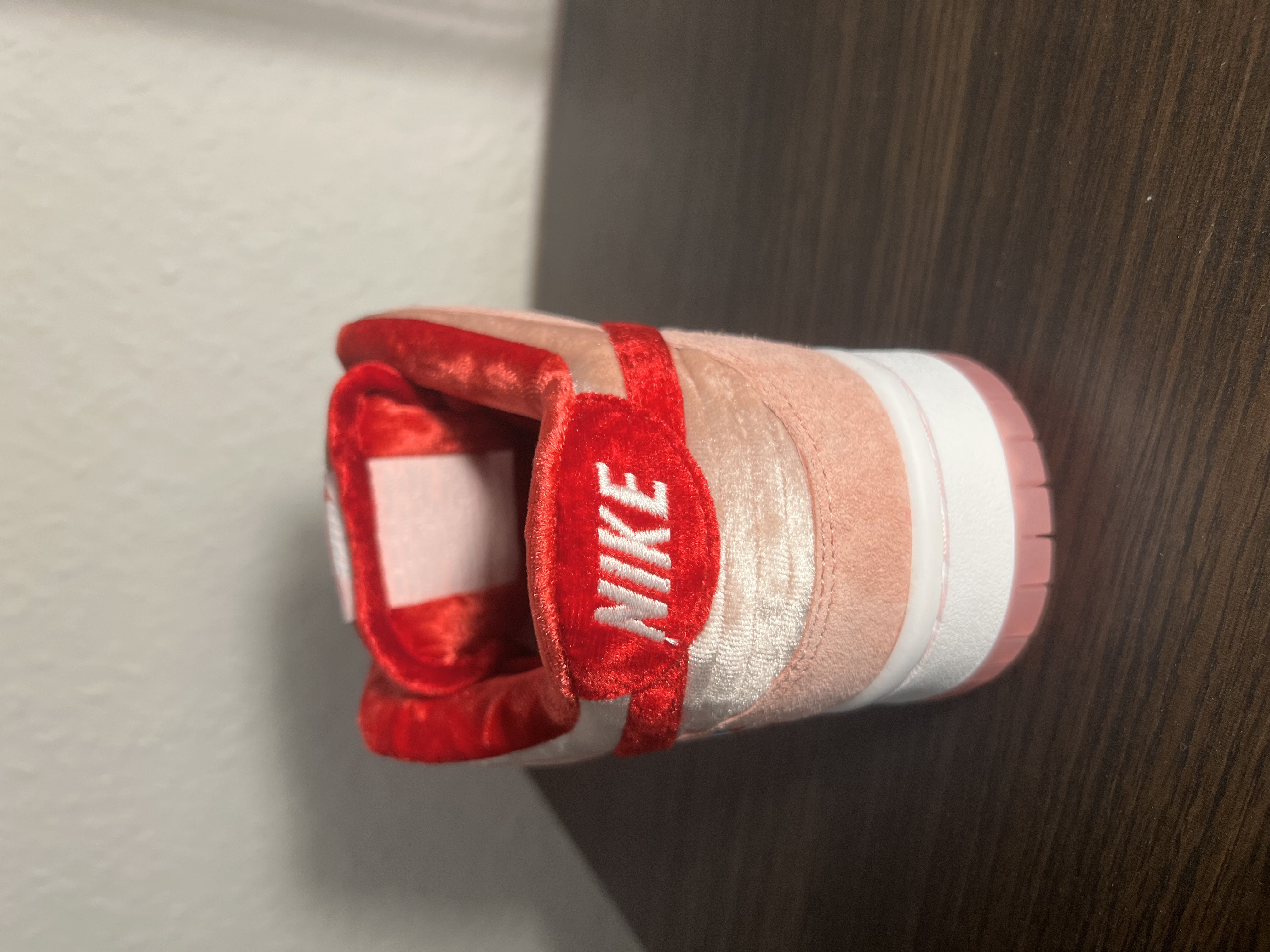 Nike SB x StrangeLove Dunk Low Skateboards (Regular Box) (2020) photo 4