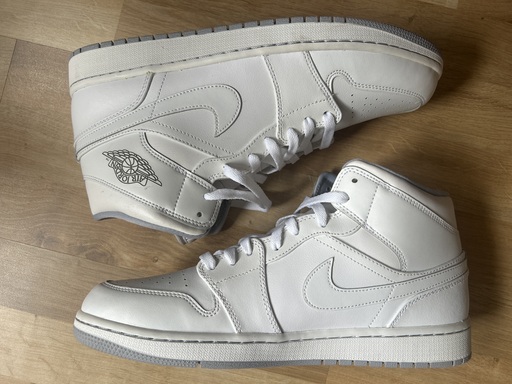 Air Jordan 1 Mid 'White'