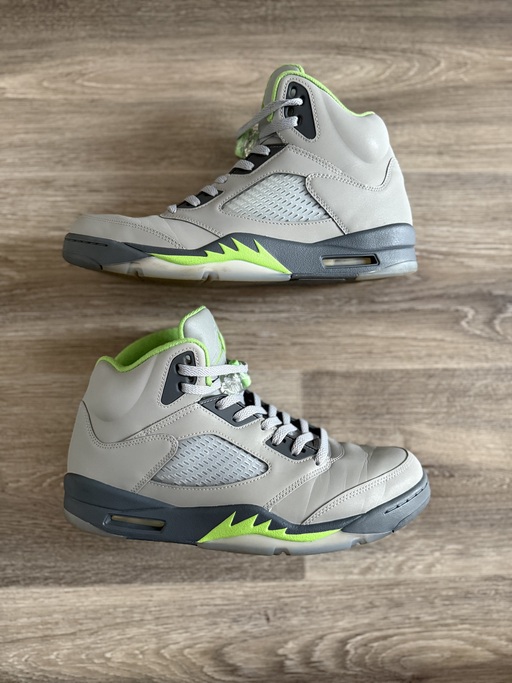 Air Jordan 5 Green Bean	(2022)
