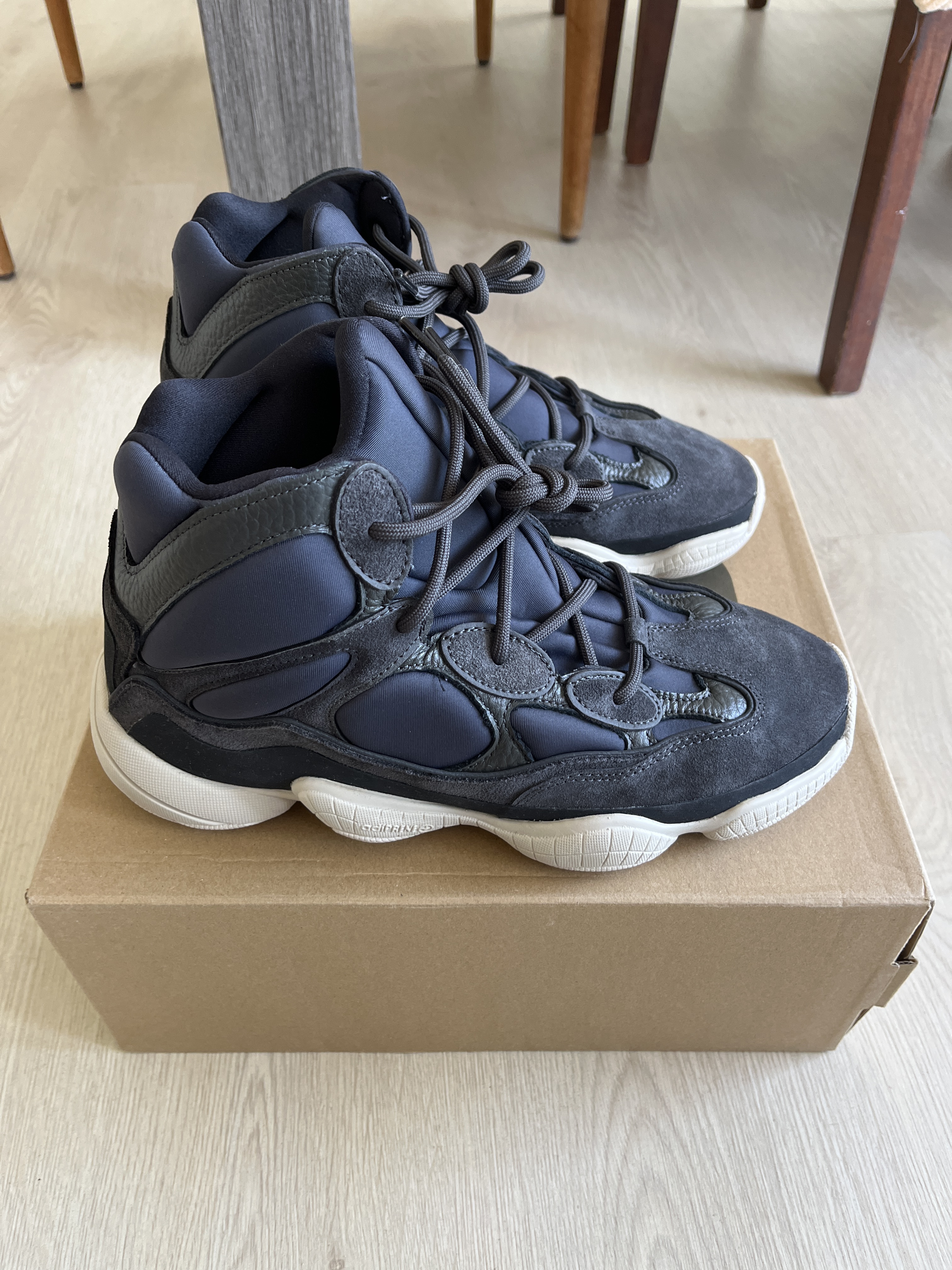 Yeezy 500 High 'Slate' (2019) photo 9