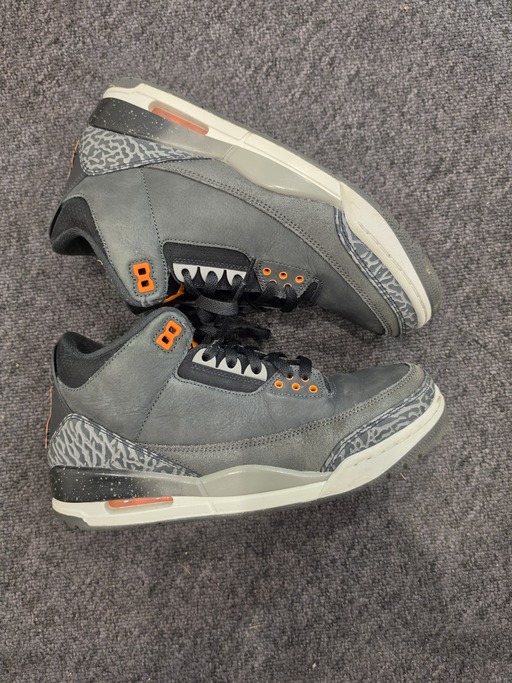 Air Jordan 3 Retro 'Fear' (2023)